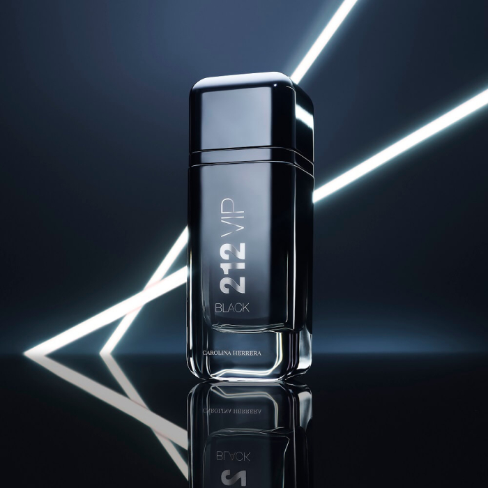 Carolina Herrera 212 Vip Black Elixir Men Erkek Parfüm Edp 50 Ml - 2