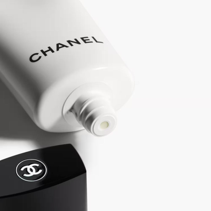 Chanel Le Lait Cleansing Mousse 150 Ml - 2