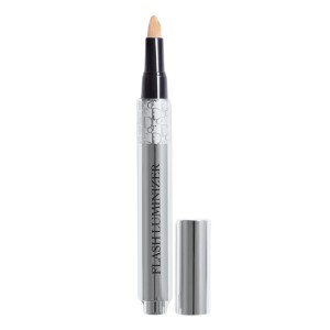 Dior Backstage Flash Luminizer 550 