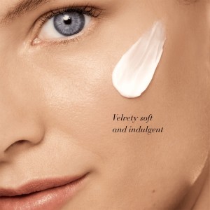 Estee Lauder Re-Nutriv Ultimate Diamond Sculpted Transformation 50 Ml - 2