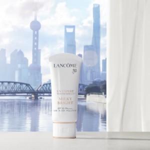 Lancome Uv Expert Youth Shield Milky Bright Spf50 Pa++++ 50 Ml - 3