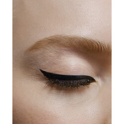 L'Oréal Paris Matte Signature Eyeliner 01 Ink Siyah - 4