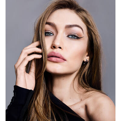 Maybelline Hyper Precise All Day Eyeliner 701 Matte Onyx - 5