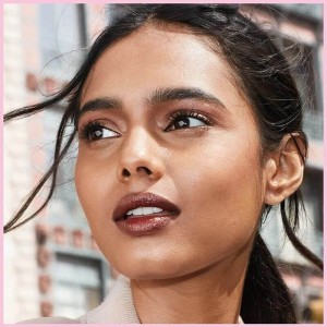 Maybelline Instant Perfector Glow Fair Light - 7