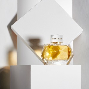 Mont Blanc Signature Absolu Kadın Parfüm Edp 50 Ml - 4
