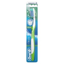 Oral-B Advantage 3D White Fresh Medium 40 Diş Fırçası - Oral-B