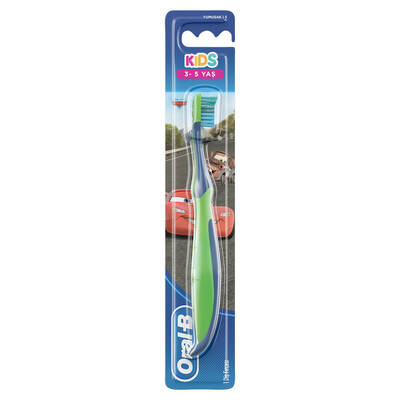 Oral-B Diş Fırçası Pro-Expert Stages 3 Çocuk Soft 3-5 Yaş - 2