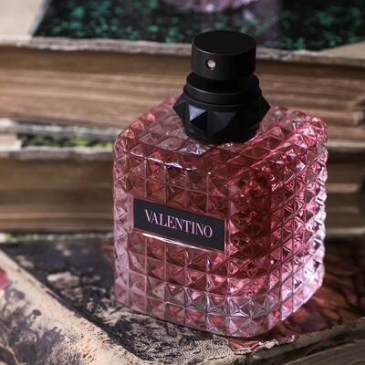 Valentino Donna Born in Roma Kadın Parfüm Edp 50 Ml - 2
